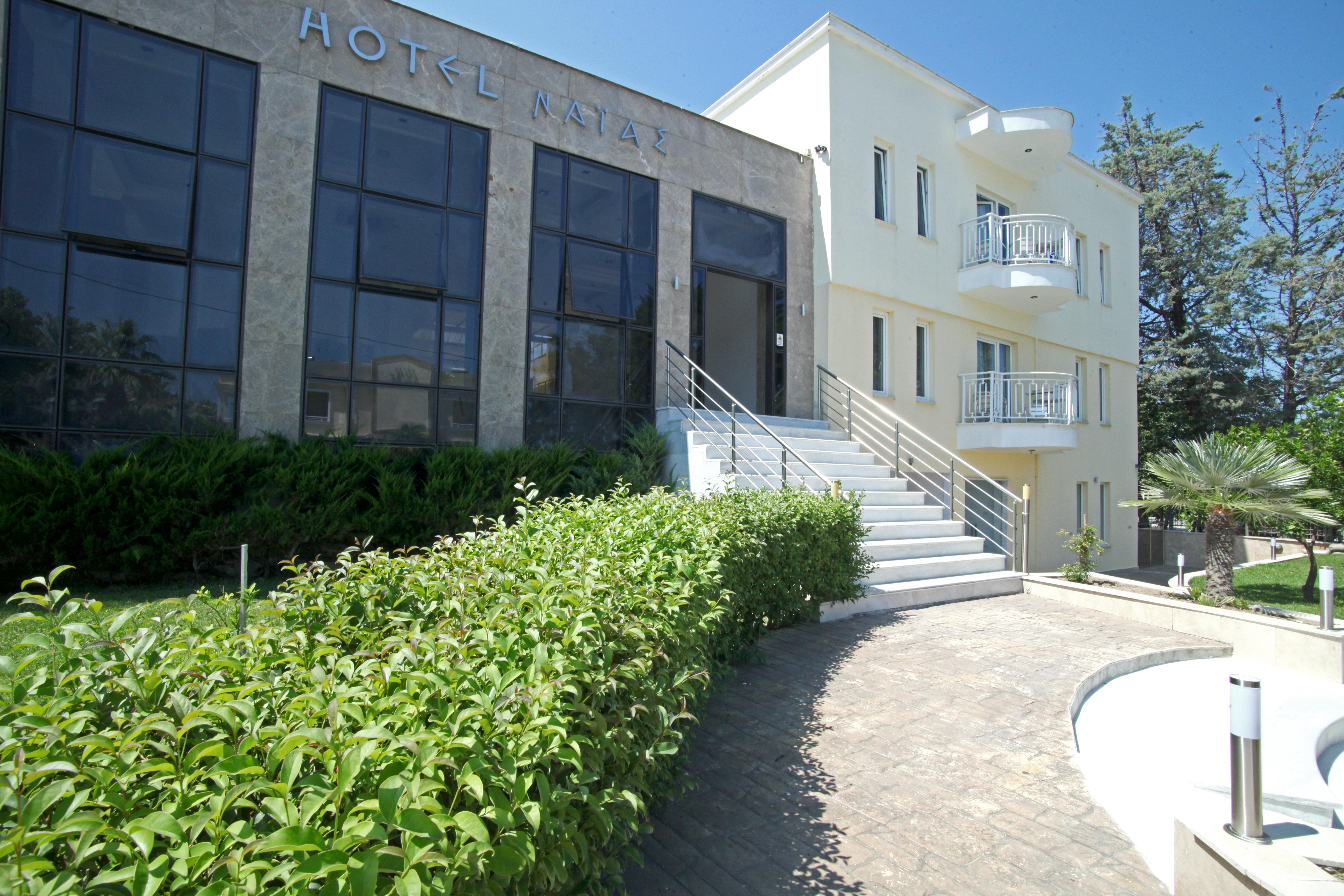 Naias Aparthotel Hanioti Exterior foto
